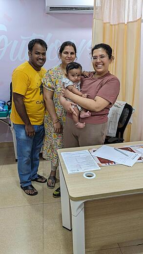 Dr. Anjani Dixit with patient — moment of joy 12